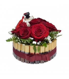 Sweet Box with Roses